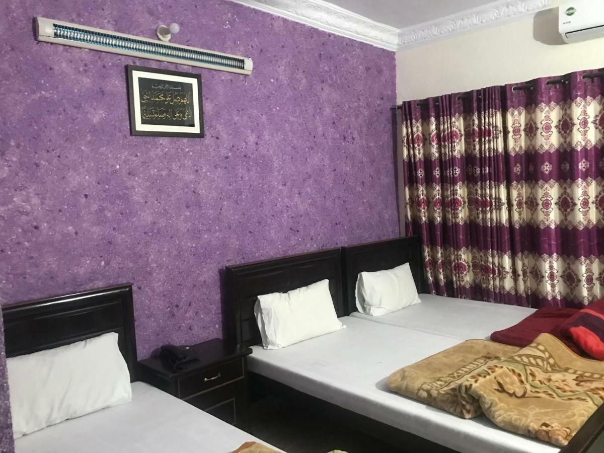 Hotel De Grand Равалпинди Екстериор снимка